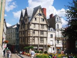 17ème ville de france au coeur d'une agglomération de plus de 283. 24 Hours In Angers Cadence Mag