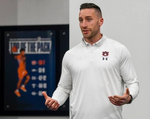 Auburn's Steven Pearl recognized as 1 of nation's 'most impactful'  assistant coaches - al.com