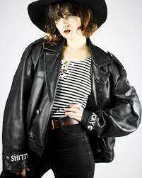 Front View Of This One Of A Kind Vintage Leatherjacket With Flame Backprint Www Shittyfucky Com This Piece Online Vintage Shop Vintage Outfits Diy Jacket