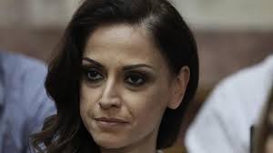 Και με ύβρεις και με fake news χτυπά τους εκπαιδευτικούς. Rallia Xrhstidoy Na Moy Zhthsei Syggnwmh O Psarianos Gia Thn Pseydh Se3istikh Kai Anoikeia Epi8esh Toy Cretapost Gr