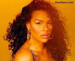 She was born in 1990s, in the. Liz Cambage Height Weight Age Boyfriend Family Biography More