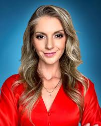 Ali Bradley's Instagram, Twitter & Facebook