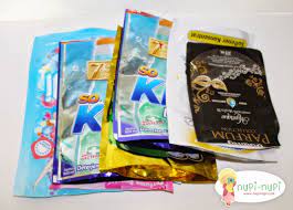 Plastik kemasan bisa berbentuk kemasan kaku maupun kemasan yang mudah contoh produk yang dikemas menggunakan plastik fleksibel itu seperti keripik, tahu wadah styrofoam dapat ditemukan sebagai kemasan makanan beku, hidangan siap saji. Limbah Plastik Kemasan Kain Perca Cara Golden