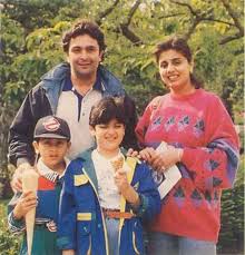 Neetu kapoor, anil kapoor and varun dhawan. Rishi Kapoor Neetu Singh Reportedly Roped In For Hindi Remake Of Bengali Film Bela Seshe Masala Com
