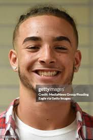 96 Natalie Wolfe Stock Photos, High-Res Pictures, and Images