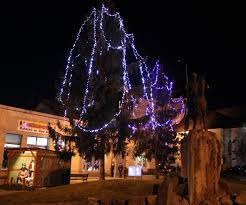 Advent negyedik gyertyája, a szeretet lángja különleges előadás keretében lobbant lángra kisvárda főterén. Five Hungarian Cities Received Christmas Decorative Lighting From Tungsram News Tungsram