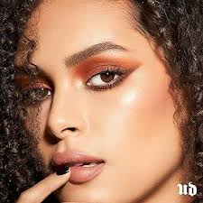 Amazon.com: Urban Decay Naked Heat Eyeshadow Palette, Warm Brown Neutral  Makeup Palette, Matte, Metallic, Shimmer Finish, 12 Amber-hued Red & Orange  Eye Shadows : Beauty & Personal Care