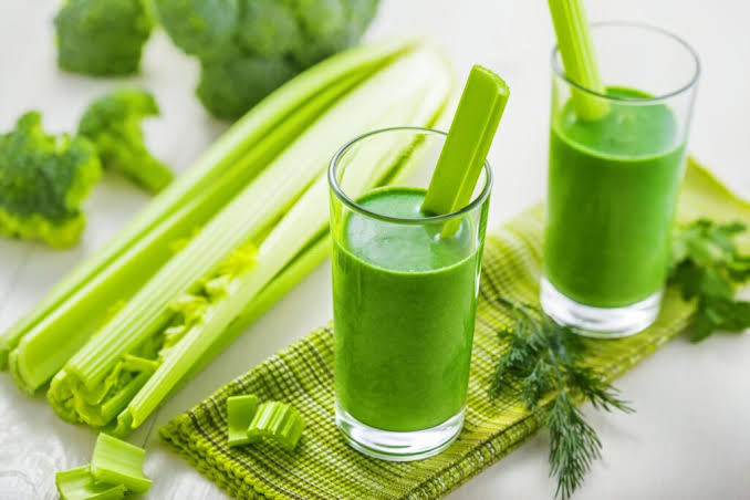 Công thức nước ép cần tây thơm ngon giúp giảm cân, đẹp da