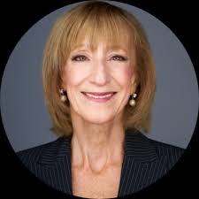 One year and a few months later, I finally got to celebrate my graduation. 