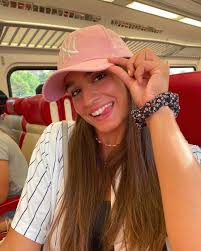 how old are ya? i'm 20!