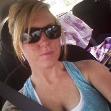 Amber Mingus's Instagram, Twitter & Facebook