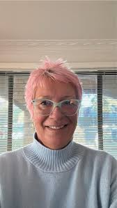 Looking for some **Podfest wisdom** before heading off to Orlando this  week? Join me, Larry Roberts, Paula Sima and our regular PMC cast & crew  **LIVE