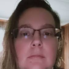 Hello everyone! I'm new to not only the area but to Louisiana as well. I am  a Tupperware consultant, I own a cleaning business and I will soon be a  realtor! Please