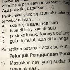 Laki pulang kelaparan, dagang lalu ditanakkan =orang lain ditolong, tetapi keluarga sendiri ditelantarkan. Tolong Artiin Peribahasa A D Ya Kak Brainly Co Id