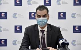Για τη συγκεκριμένη ηλικιακή ομάδα θα είναι διαθέσιμα όλα τα εμβόλια. Emboliasmos Eidhseis Eley8eros Typos