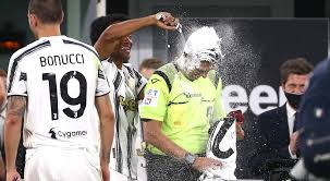 Sperando di non assistere ad errori di questo tipo in champions, dove difficilmente sarebbero recuperabili, per l'incoraggiamento compro bonucci. Arbitri Con L Addio Di Rocchi La Vecchia Guardia E Andata In Pensione