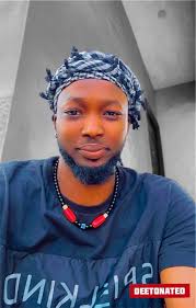 So hookup Dey get license 😂😂