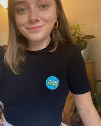 Megan Townsend's Instagram, Twitter & Facebook