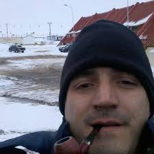 Javier Lea Plaza, abogado del CSD Los de Abajo, explicó la situación que se  vive en estos momentos a las afueras de la embajada argentina ubicada en el  centro de la capital. “