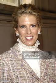 48 Deirdre Green Stock Photos, High-Res Pictures, and Images