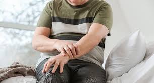 Parkinson's disease is the second most common neurodegenerative disorder and the most common movement disorder. Typische Alterserkrankung Morbus Parkinson Das Krankheitsbild