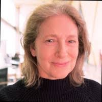 Stefanie Roth's Instagram, Twitter & Facebook