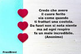 Una persona speciale merita un regalo altrettanto unico ed inimitabile e quando si presenta l'occasione perfetta, bisogna cogliere la palla al balzo e approfittarne. Frasi Sull Amore Sofferto Le 35 Piu Belle Frasi Brevi