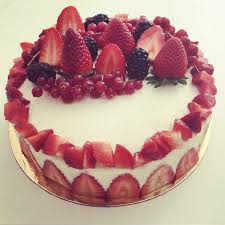 Ruban De Gourmandises Fraisier Creme Legere Au Chocolat Blanc Dessert Chocolat Blanc Chocolat