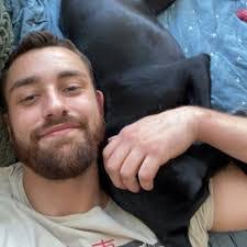 Andrew Baggett's Instagram, Twitter & Facebook