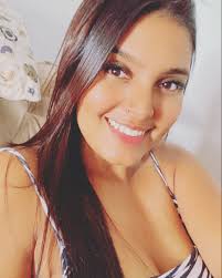 Débora Castro (@deborahcnogueira) • Instagram photos and videos