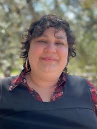 Beth Cortez's Instagram, Twitter & Facebook