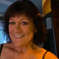 Is there a train from Zion to downtown Chicago?