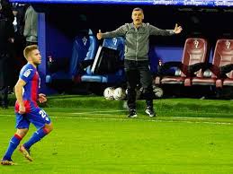 Eibar, second from bottom on goal difference, looked threatening going forward but lacked a cutting edge. Eibar Mystified By Handball Rule After Defeat To Real Madrid Football Gulf News