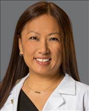 Vy Thuy Dinh, MD