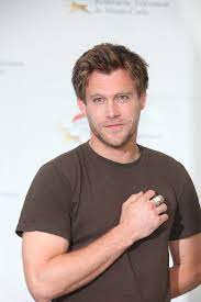 Ken duken (born 17 april 1979) is a german actor. Ken Duken Simon Amberger Ken Duken Photos Zimbio