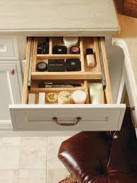 Bathroom kitchen laundry room other color. Kitchen Cabinets And Bathroom Cabinets By Thomasville Cabinetry Bathroom Vanity Drawers Thomasville Cabinetry Vanity Drawers