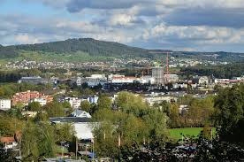 Sanayi kenti dietikon, 388 m (1.273 ft) yükseklikte, reppisch ve limmat , limmat vadisi. Dietikon Die Stadt Front Side Home