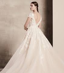 Check spelling or type a new query. Hochzeitskollektion Elie Saab Brautkleider 2018