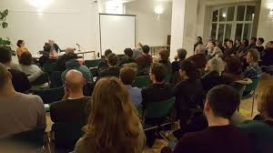 Haus der demokratie mit sitz in berlin ist im handelsregister mit der rechtsform stiftung eingetragen. Volles Haus Der Demokratie Und Der Menschenrechte In Berlin Mit Der Vorfuhrung Des Dokumentarfilms Okt 1 Das Katalanische Referendum Der Knuppel Gegen Die Wahl Und Dem Gesprach Mit Prof Klaus Jurgen Nagel