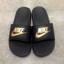 Black And Gold Nike Slides Womens Nike Shoes Nike Benassi Slides Just Do It Jdi Black Gold Color Black Gold Nike Benassi La In 2020 Gold Nike Slides Nike Slides For Girls Nike Benassi Slides