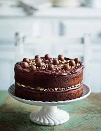 1001 Idees Pour Le Gateau D Anniversaire Au Chocolat Parfait Gateau Anniversaire Chocolat Recette Gateau Chocolat Gateau Anniversaire Facile