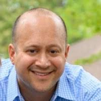 Elizabeth Apfelbaum's Instagram, Twitter & Facebook