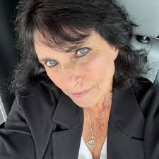 While trying to download the Apollo app from Downloader I keep getting this  message. What do I need to do?