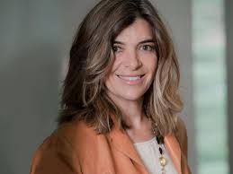 Marta Chávarri elige un discreto alta costura en el día más importante de  su hijo