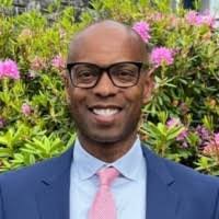 Daniel Reliford's Instagram, Twitter & Facebook