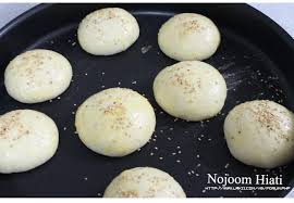خبز البرجر بالصور والخطوات Middle East Food Food Arabic Food