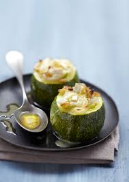 Recette Courgettes Farcies Au Brie Recette En 2020 Recette Courgette Farcie Courgettes Farcies Recette Avec Courgette