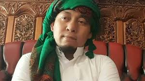 Cerita Dukun Santet Yang Keok Di Hadapan Ustaz Saat Duel
