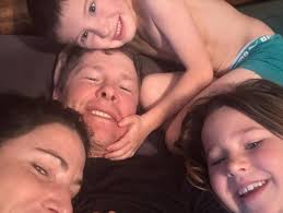 TylerandSheena Thomson (@tylerthomsontnt) • Fotos y videos de Instagram