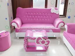 Maka dari itu, ketahui dulu model sofa ruang tamu kecil mana yang kebutuhan sofa dalam ruang tamu tidak hanya sebagai tempat duduk, bisa juga berfungsi sebagai hiasan dalam interior ruang tamu tersebut. Sofa Tamu Hello Kitty Jepara Hello Kitty Bedroom Girl Bedroom Designs Hello Kitty
